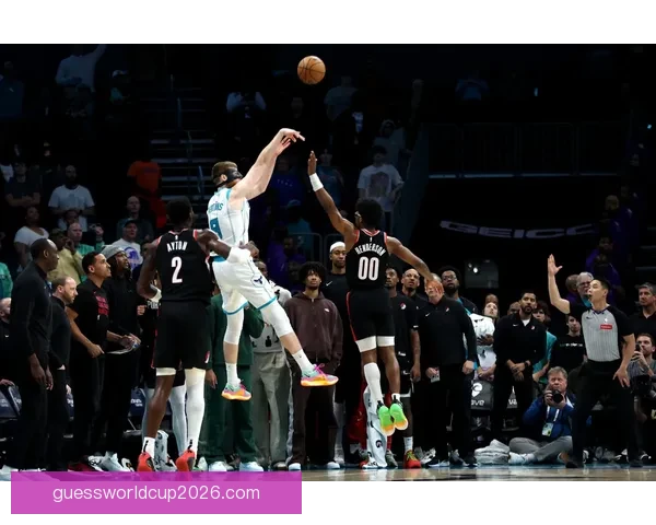 亚历山大赛季40场30分以上表现力压东契奇领跑全联盟